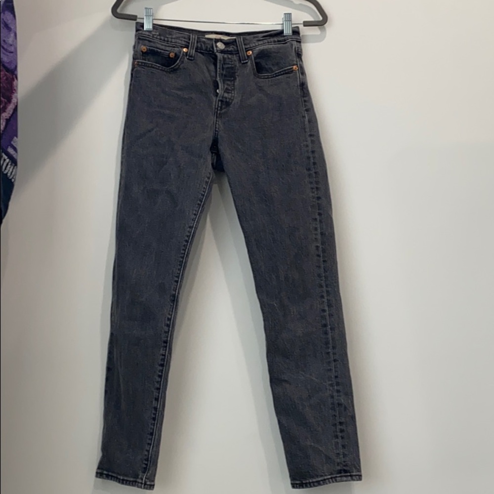 Black Levi jeans